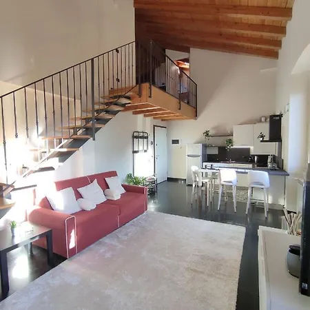 La Corte Dell'orologio Apartment *